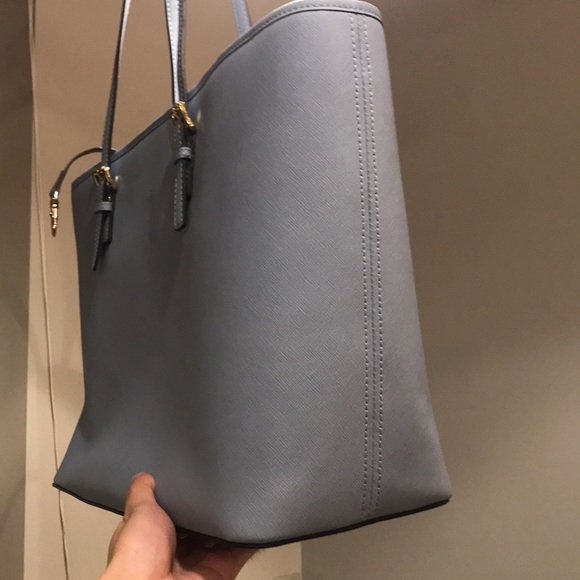 Michael Kors bag - Picture 5 of 15